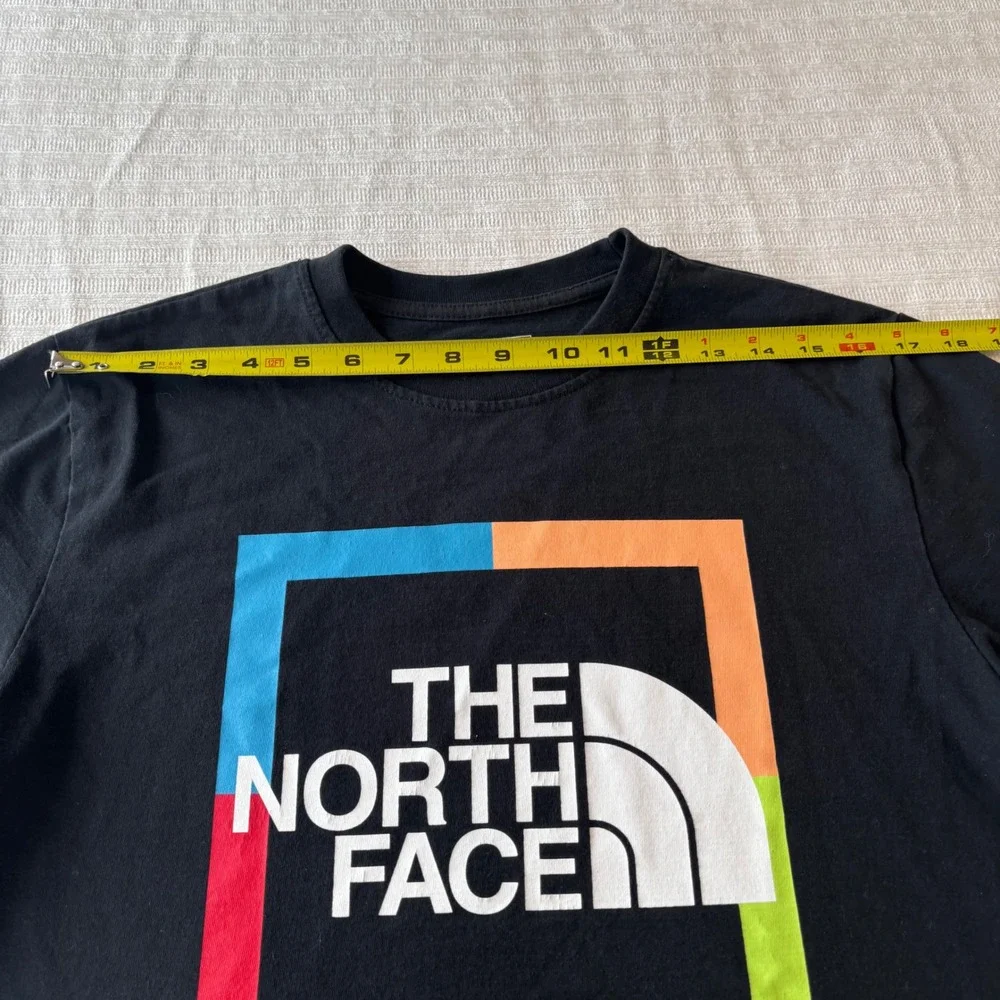 The North Face Mens Black Multi Color Box Logo Graphic T-Shirt Small A5J5A